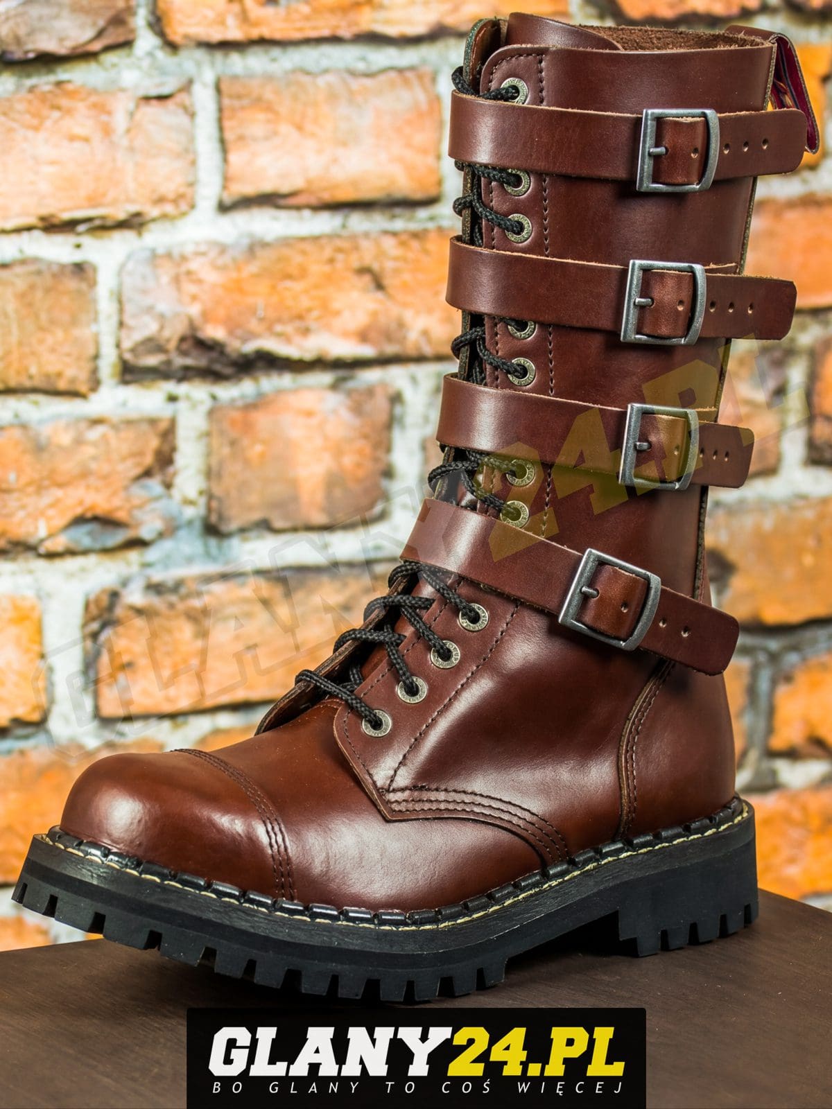 Glany 15 dziurek z 4 klamrami brązowe