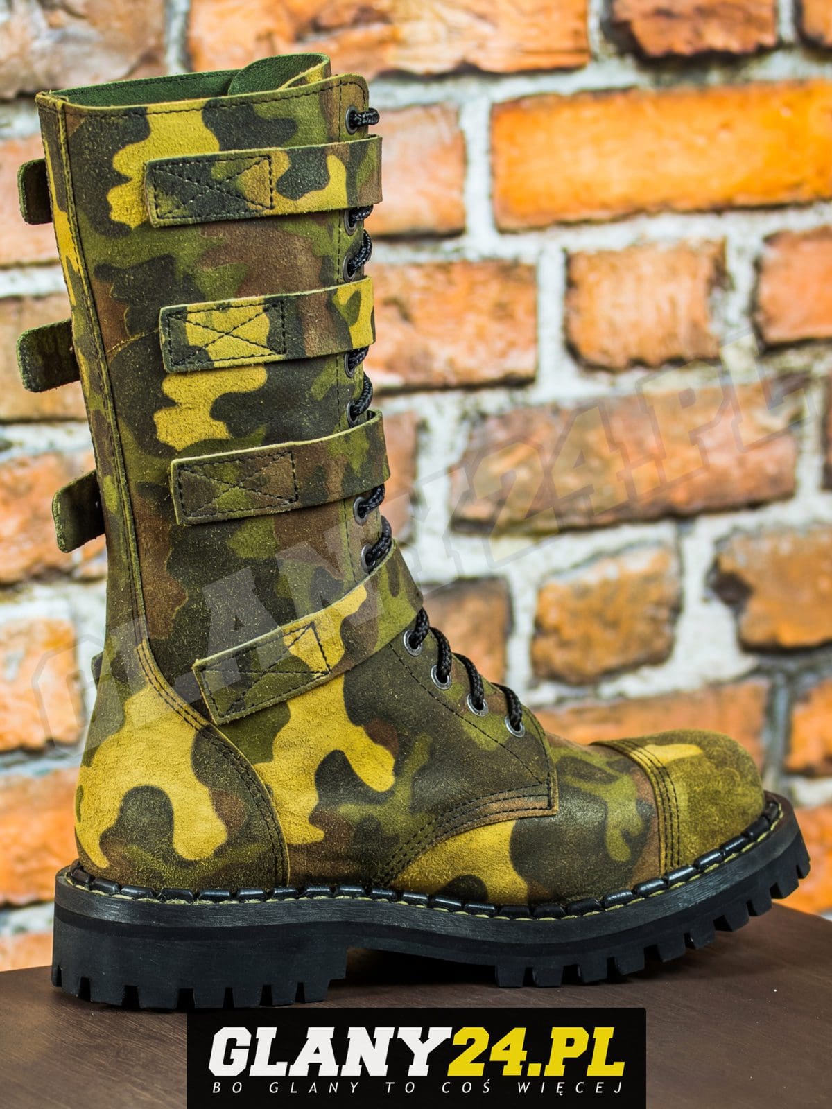 Glany 15 dziurek z 4 klamrami moro