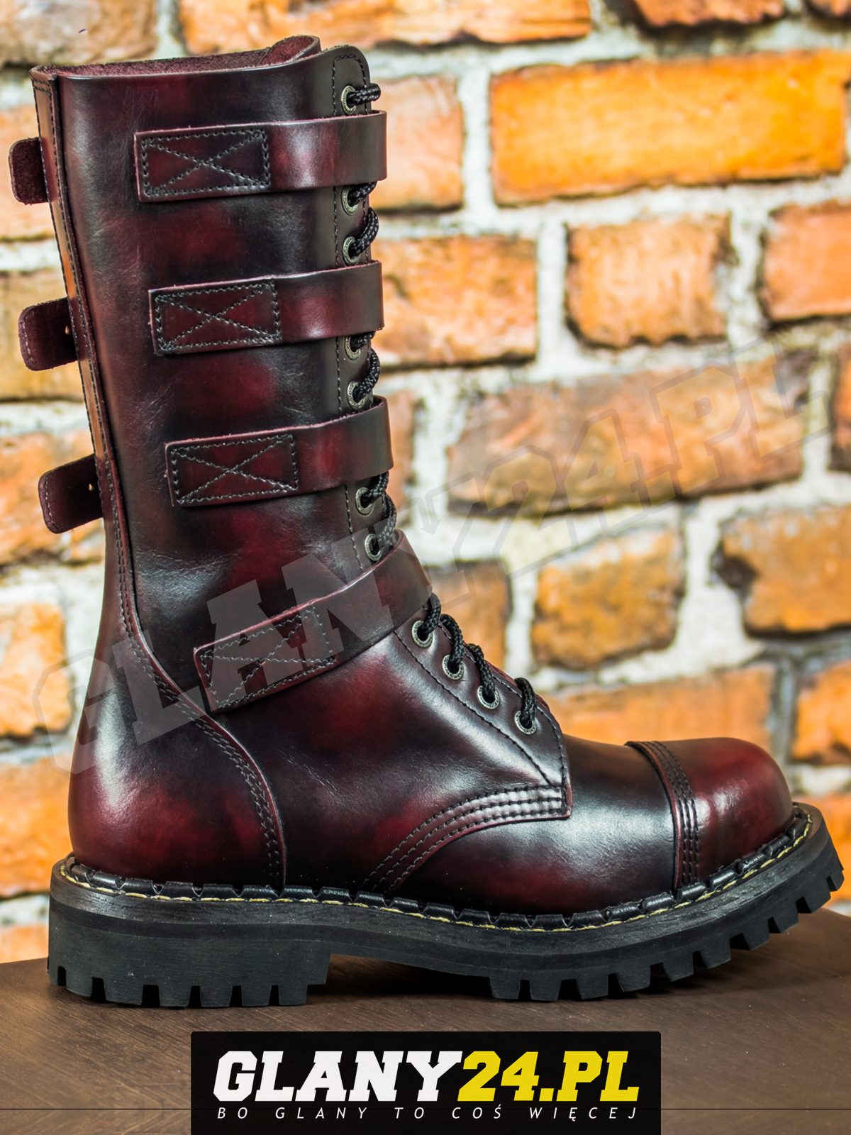 Glany 15 dziurek z 4 klamrami przecierane na bordowo