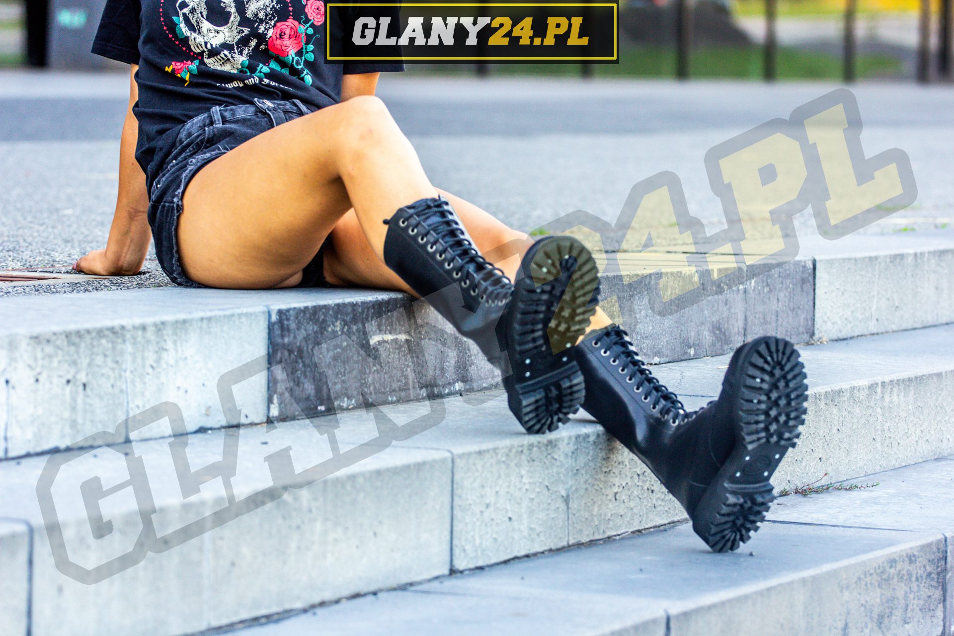 Glany 15 dziurek CZARNE