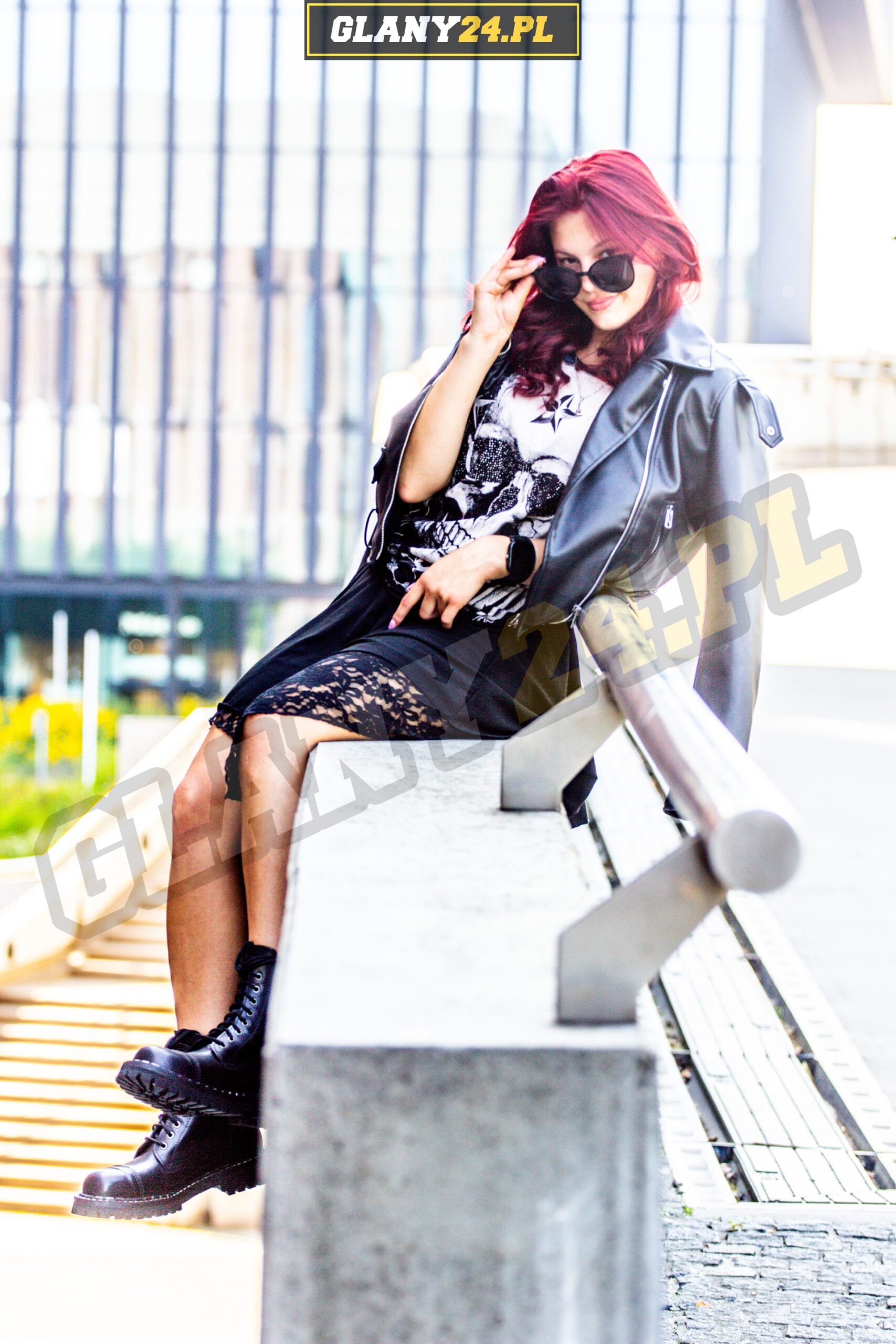 Glany 8 dziurek CZARNE